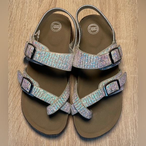 Children’s Sandals - Picture 2 of 8